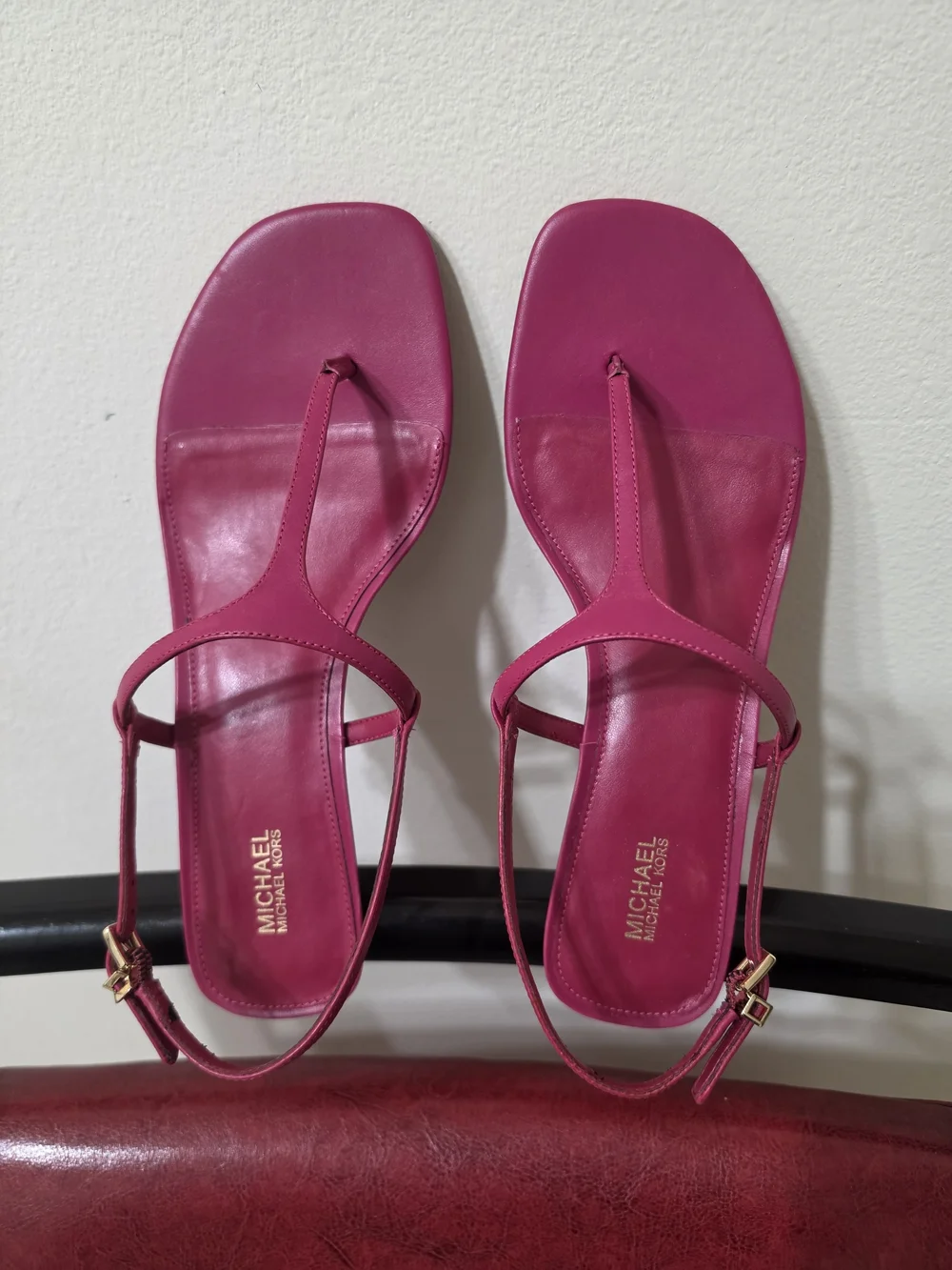 Michael Kors Fuchsia Pink T-Strap Sandals with Gold Hardware